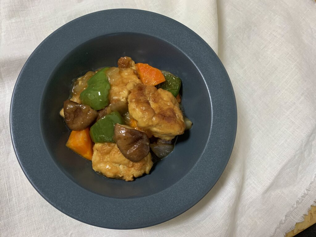 凍らせ豆腐のヴィーガン酢豚風