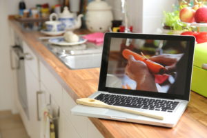 ヴィ―ガン子育てオンライン料理教室のご案内