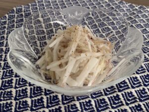 みょうがと大根のサラダ
